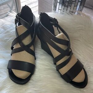 Covington Faux Leather Wedges 7.5 Black Strapped Dress Shoes